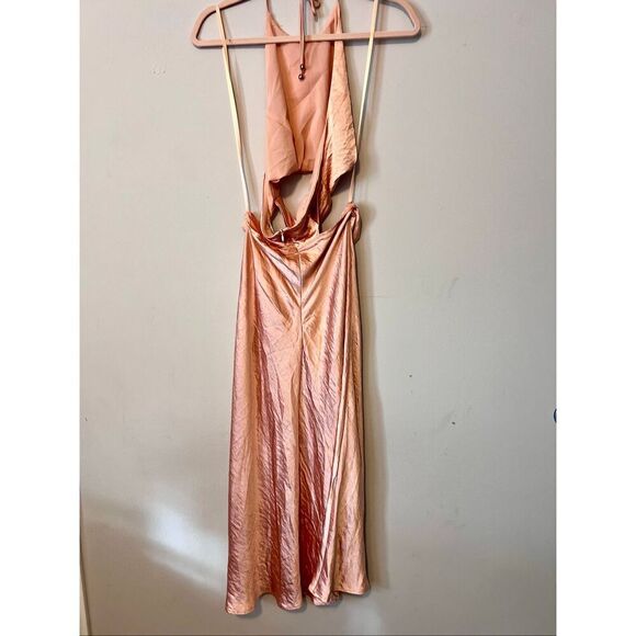 NWT Saints + Secrets Peach Halter Twist Top Waist Dress - Picture 6 of 8